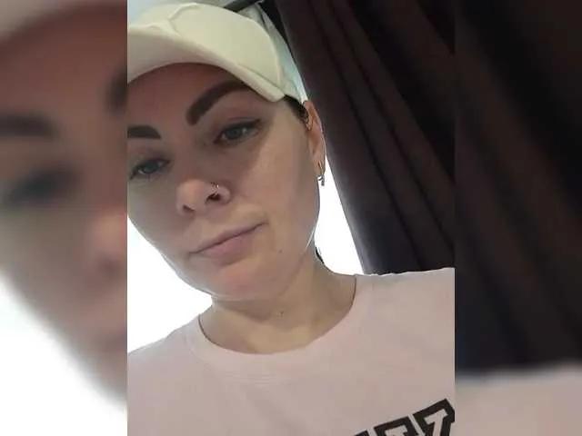 Katerinagreiz on BongaCams