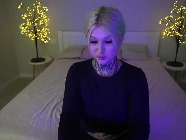 KellyBabbe on BongaCams 