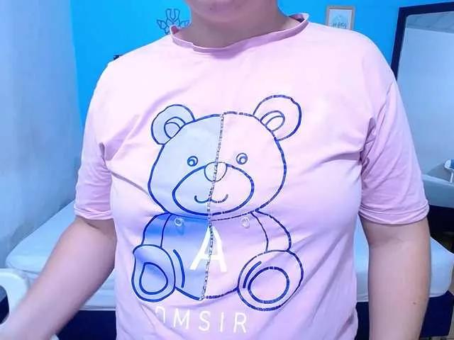 kinky-redhead18 on BongaCams 