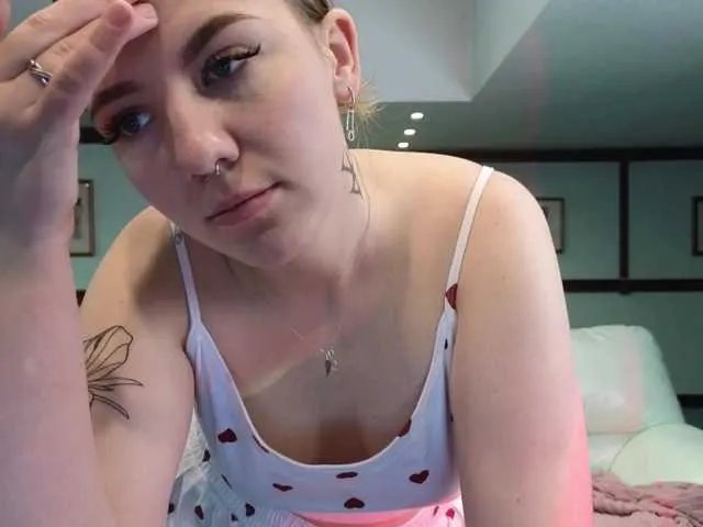 KiraRustle on BongaCams