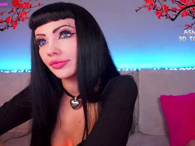 LADYCharmer on BongaCams