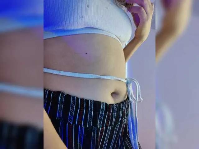 LarisaMaia on BongaCams