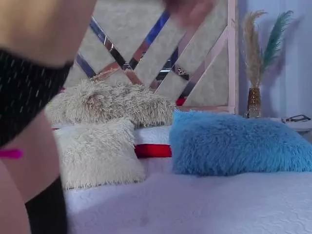 LiaaGenner on BongaCams 