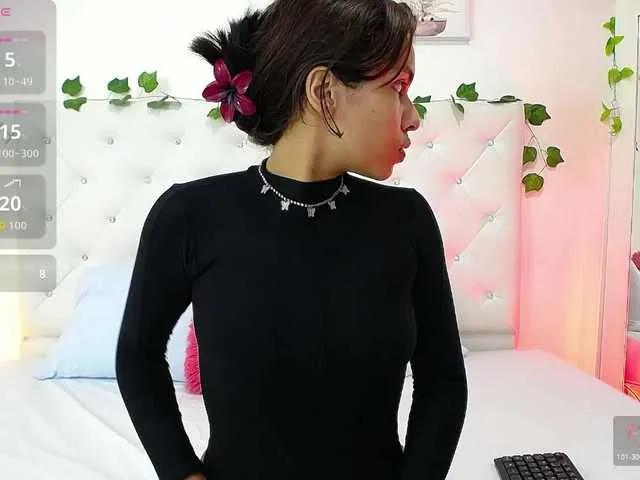 littleslut1 on BongaCams