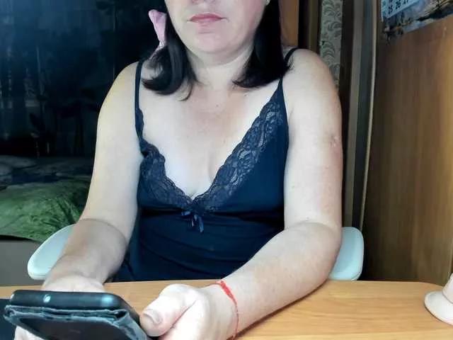 Lola18111 on BongaCams 