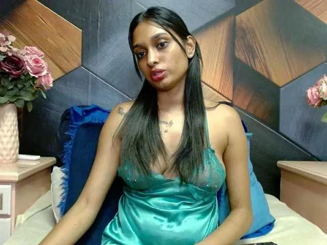 LusciousIndian on BongaCams