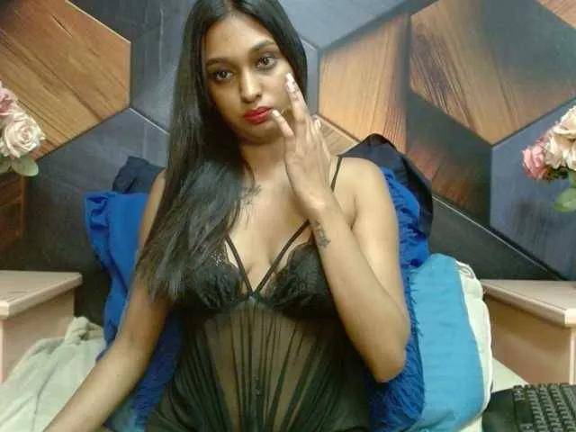 LusciousIndian on BongaCams
