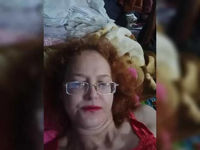 Madam-oss on BongaCams 