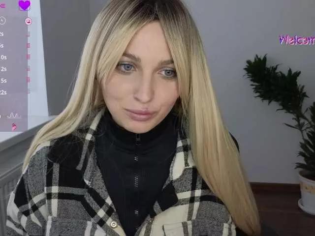 MellicaX on BongaCams 