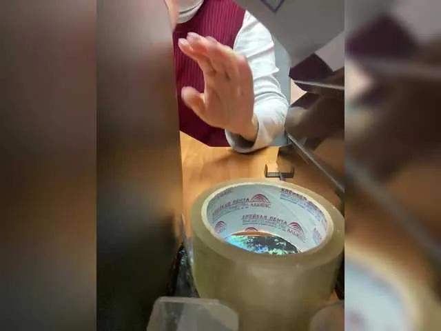 Molii-Molii35 — I get excited and turned on by pleasant communication with a polite man or couple