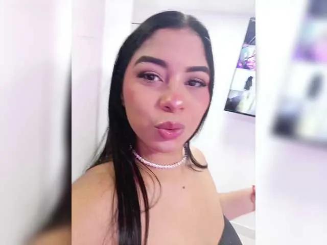 NickyCole — It makes me horny to be talked dirty and treated like a slut, I love to rub and fuck my pussy, hard buttocks and ass rubbing turn me on too much, I love to lick and play my beautiful pierced tits, with me you will not miss the fun.