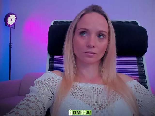 purple-love on BongaCams 