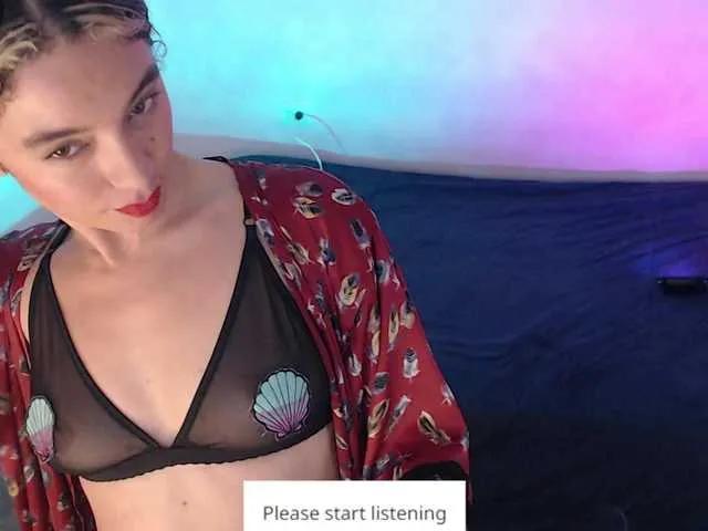 RedVelvett-'s avatar