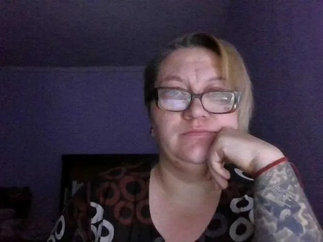 sweetmommy on BongaCams 