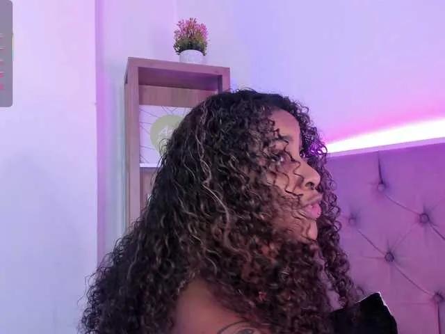 Triipsy on BongaCams