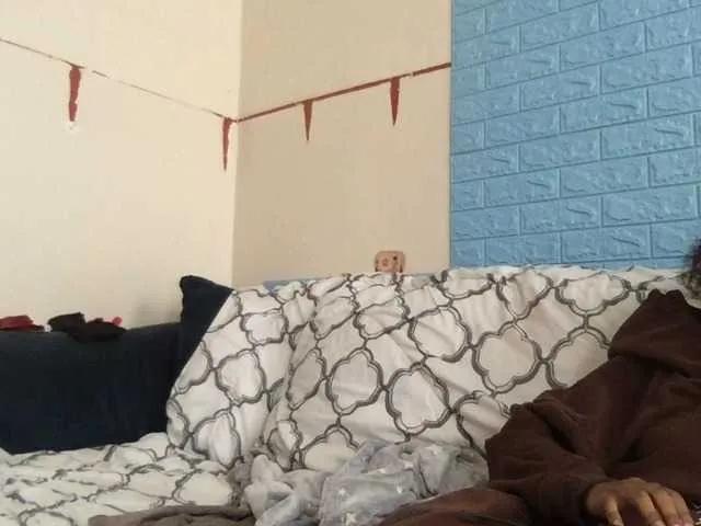 Trini4800 on BongaCams