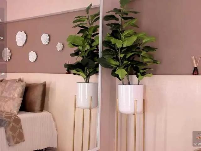 VictoriaShelby's avatar