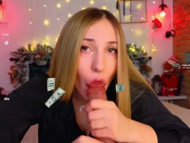 VikkiRood on BongaCams 
