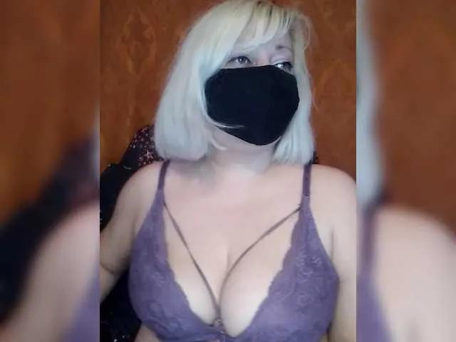 yana38a on BongaCams 