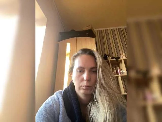 YELYZAVENA — Freechat on BongaCams