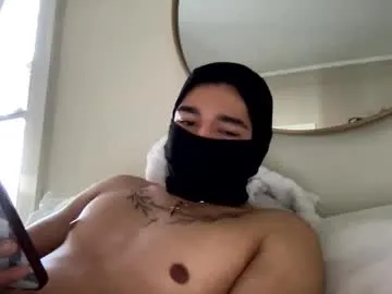 4ngelbad_boy model from cb