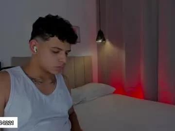 _e_m_m_a_1 on Chaturbate 