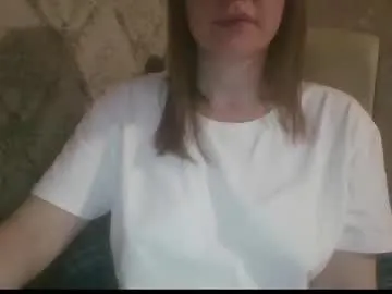 _sladkiegubki_ model from cb