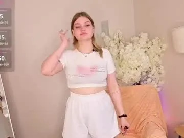 adelebaile model from Chaturbate