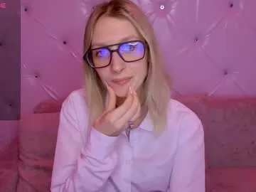 akiro_kim model from cb