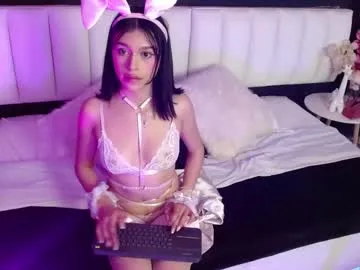 ambar_lanie model from cb