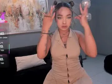 ambarowens on Chaturbate