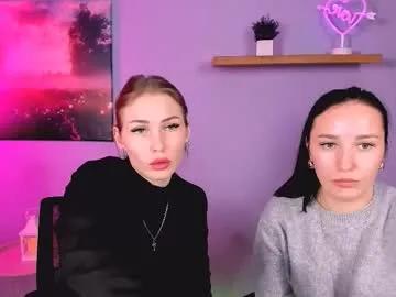 ariel_shadow on Chaturbate