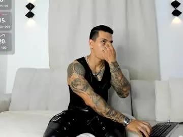 arondark on Chaturbate