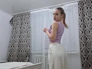 asuncionedgeman — Hello, i am Diana! Goal: Show my outfit #cute #teen #18 #blonde #shy [28 tokens remaining]