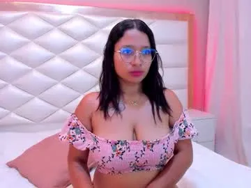 avierose8 model from cb