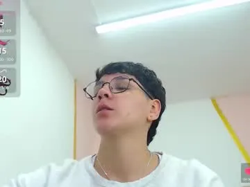 bad_giirl__ model from cb