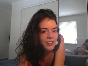 bella_bloom1 on Chaturbate