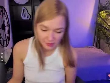 bella_cosmos on Chaturbate 