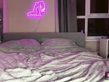 bklfeya model from cb