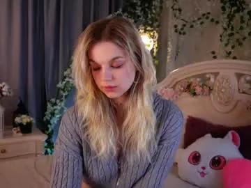 burnletitallburn — GOAL: wish me a sweet dreams <Hello everyone, I'm Izzy! #bigass #18 #shy #young #new FREE CONTROL TOY IN PVT [600 tokens remaining]