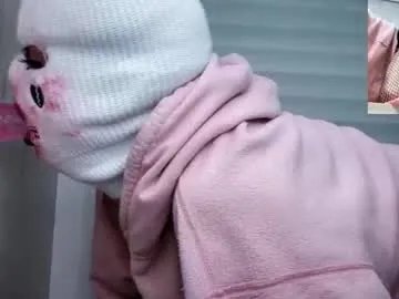 charliethroat's avatar