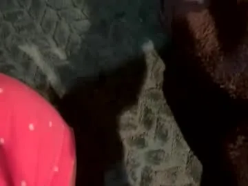 cum_all_over_mmee model from cb