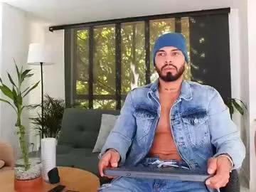 donn_cruz on Chaturbate