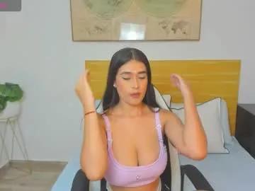 dulce_victoriaa_ — GOAL: flash tits [19 tokens remaining] , milk show+blowjob+ for 300 tipped #balloons #skinny #latina #petite #bigboobs