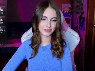 edelinemaher's avatar