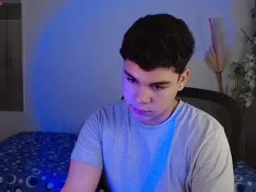 eithan_jonnes model from cb