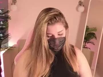 ellaya_ on Chaturbate 