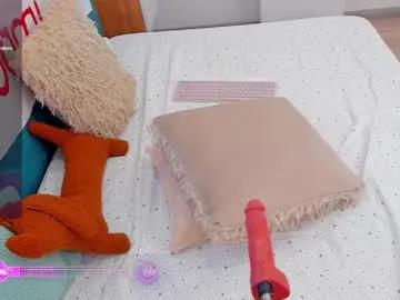 emilly_hart on Chaturbate