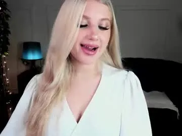 evacadooo model from cb