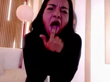 evagoddess_ model from cb